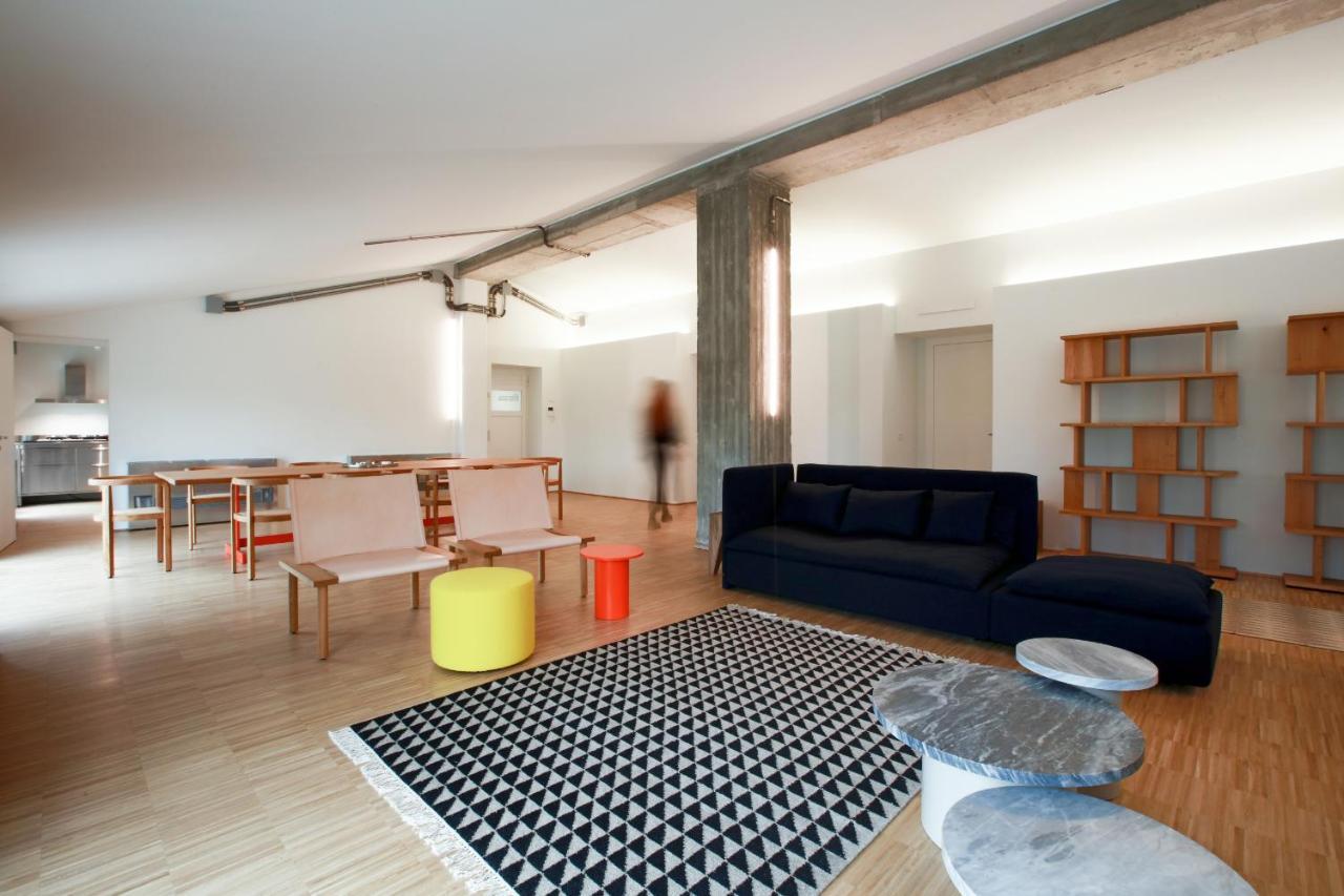 Basicvillage Milano — Foto 1